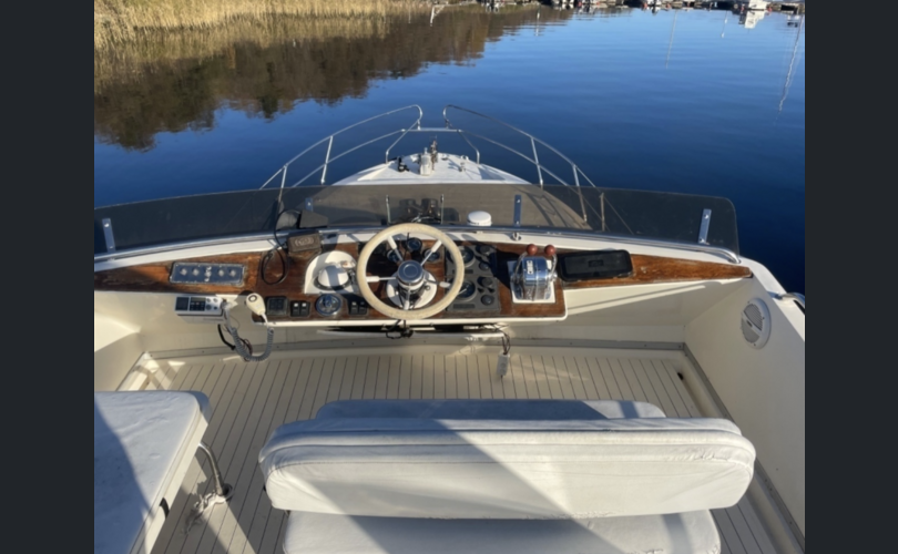 Princess 385 FLY-kuva-6